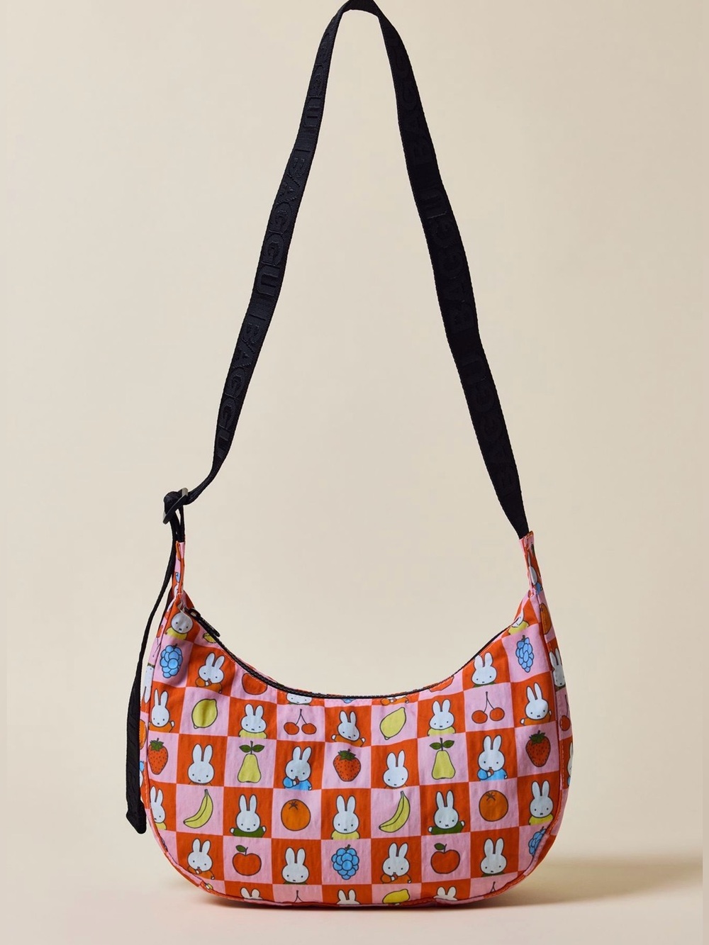 BAGGU medium nylon crescent bag in UO exclusive Checkered Fruit Miffy NWT